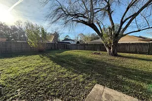 4702 Ridgemar Cir, Houston, TX 77053 - Photo 13
