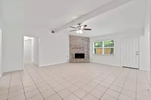 3 W Woodtimber Ct, The Woodlands, TX 77381 - Photo 7