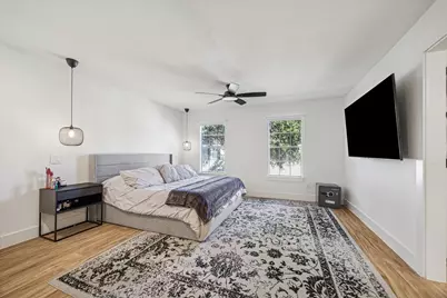 13062 Trail Hollow Drive #3062, Houston, TX 77079 - Photo 17