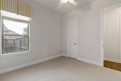 4802 Gingerwood Trace Lane, Rosharon, TX 77583 - Photo 9