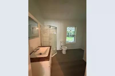 10205 Sierra Drive, Houston, TX 77051 - Photo 7