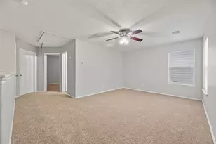 7606 Hillsdale Park Ct, Cypress, TX 77433 - Photo 17