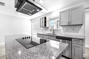 4903 Cairnleigh Dr, Houston, TX 77084 - Photo 9