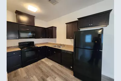 6202 White Oak Drive, Hitchcock, TX 77563 - Photo 5