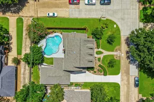 6835 Cherry Hills Rd, Houston, TX 77069 - Photo 27