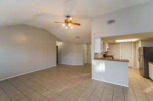 7622 Millbrae Ln, Houston, TX 77041 - Photo 5