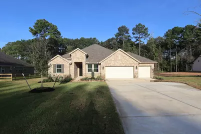 129 Roebuck Lane, New Waverly, TX 77358 - Photo 1
