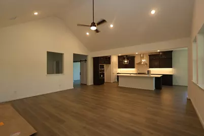 129 Roebuck Lane, New Waverly, TX 77358 - Photo 5
