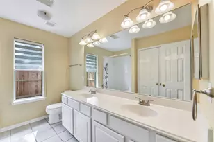 317 Vantage Pointe Cir, League City, TX 77573 - Photo 27