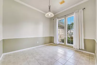 317 Vantage Pointe Circle, League City, TX 77573 - Photo 13