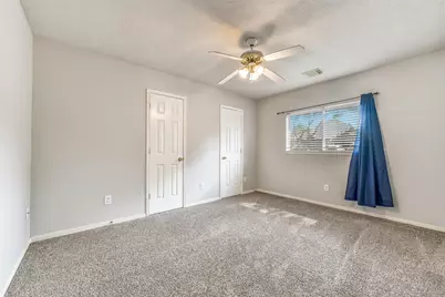 317 Vantage Pointe Circle, League City, TX 77573 - Photo 23