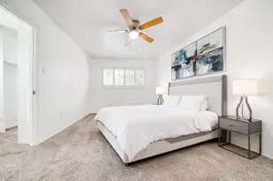 13376 Trail Hollow Dr, Houston, TX 77079 - Photo 17