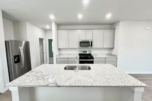 11848 Whirlaway Dr, Willis, TX 77318 - Photo 5