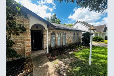 10715 Sagegreen Drive, Houston, TX 77089 - Photo 7