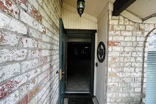 10715 Sagegreen Dr, Houston, TX 77089 - Photo 11