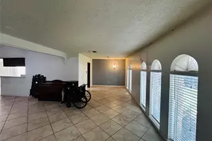 10715 Sagegreen Dr, Houston, TX 77089 - Photo 13