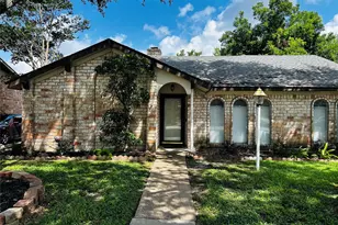 10715 Sagegreen Dr, Houston, TX 77089 - Photo 3