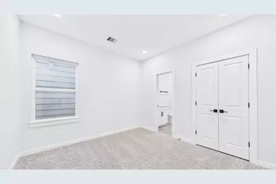 5030 Creekmont Drive, Houston, TX 77091 - Photo 31