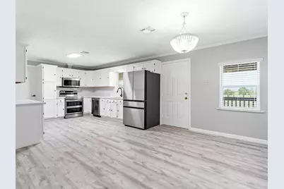 7839 S Gulfway Drive, Sabine Pass, TX 77655 - Photo 15