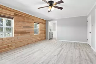 7839 S Gulfway Dr, Sabine Pass, TX 77655 - Photo 23