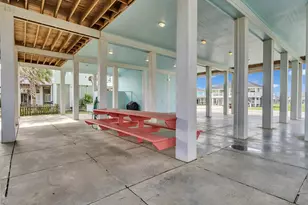 2276 Trinidad Dr, Crystal Beach, TX 77650 - Photo 21