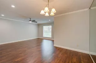 14529 Misty Meadow Ln, Houston, TX 77079 - Photo 7