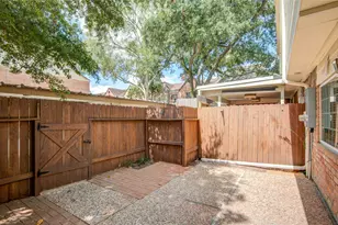 14529 Misty Meadow Ln, Houston, TX 77079 - Photo 39