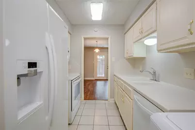 14529 Misty Meadow Lane, Houston, TX 77079 - Photo 17