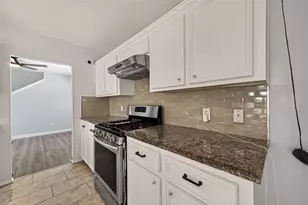 12819 Wisteria Park Dr, Houston, TX 77072 - Photo 23
