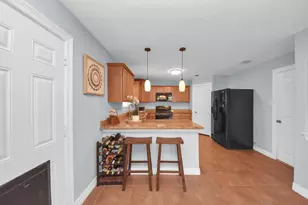 201 S Native Ln, Houston, TX 77022 - Photo 13