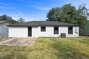 6162 Beldart St, Houston, TX 77033 - Photo 33