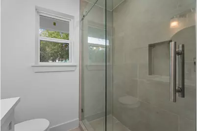 6162 Beldart Street, Houston, TX 77033 - Photo 23