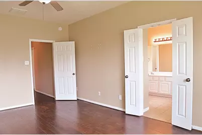 12903 Flat Creek Drive, Pearland, TX 77584 - Photo 17
