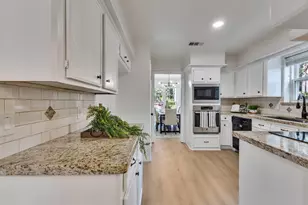 12403 De Forrest St, Houston, TX 77066 - Photo 13