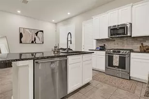 5104 Chapel Heights Dr, Houston, TX 77018 - Photo 9