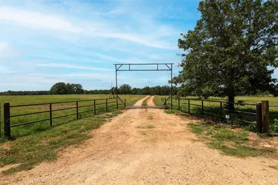 6750 Three Mile Road, Flatonia, TX 78941 - Photo 3