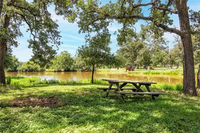 6750 Three Mile Road, Flatonia, TX 78941 - Photo 13