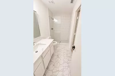 9227 Shaded Pines Drive, Humble, TX 77396 - Photo 5