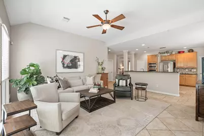 2 Harmony Arbor Court, The Woodlands, TX 77382 - Photo 11