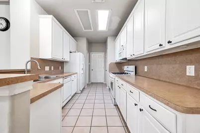 12415 Oriole Lake Way, Houston, TX 77089 - Photo 11