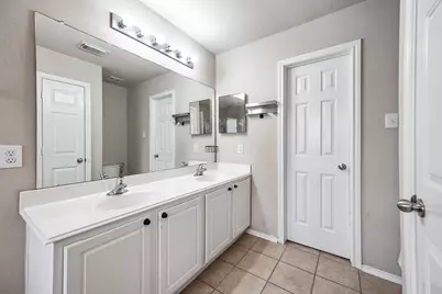 12415 Oriole Lake Way, Houston, TX 77089 - Photo 23