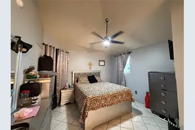 11835 Greencanyon Drive, Houston, TX 77044 - Photo 19