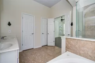 10714 Barker Lake Ct, Cypress, TX 77433 - Photo 37