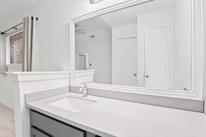 22 Braemar Forest Street, The Woodlands, TX 77381 - Photo 11