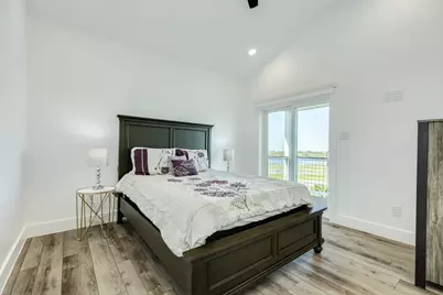 3903 Pirates Beach Blvd Court, Galveston, TX 77554 - Photo 29