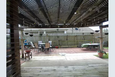 2429 16th Avenue N, Texas City, TX 77590 - Photo 15