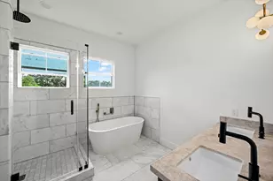 418 Eleanor St, Houston, TX 77009 - Photo 7