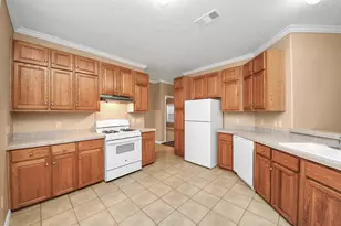 27161 Remington Forest E, Magnolia, TX 77355 - Photo 5