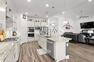 12238 Seagrape Ln, Conroe, TX 77304 - Photo 13