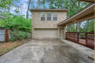 105 Broken Bough Ln, Conroe, TX 77304 - Photo 31